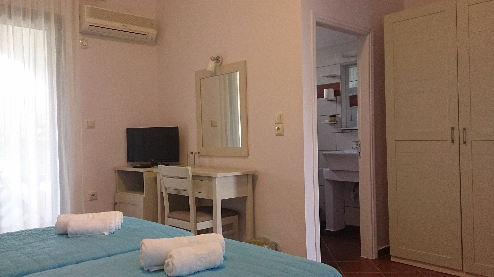 Skiros Palace Hotel Екстер'єр фото